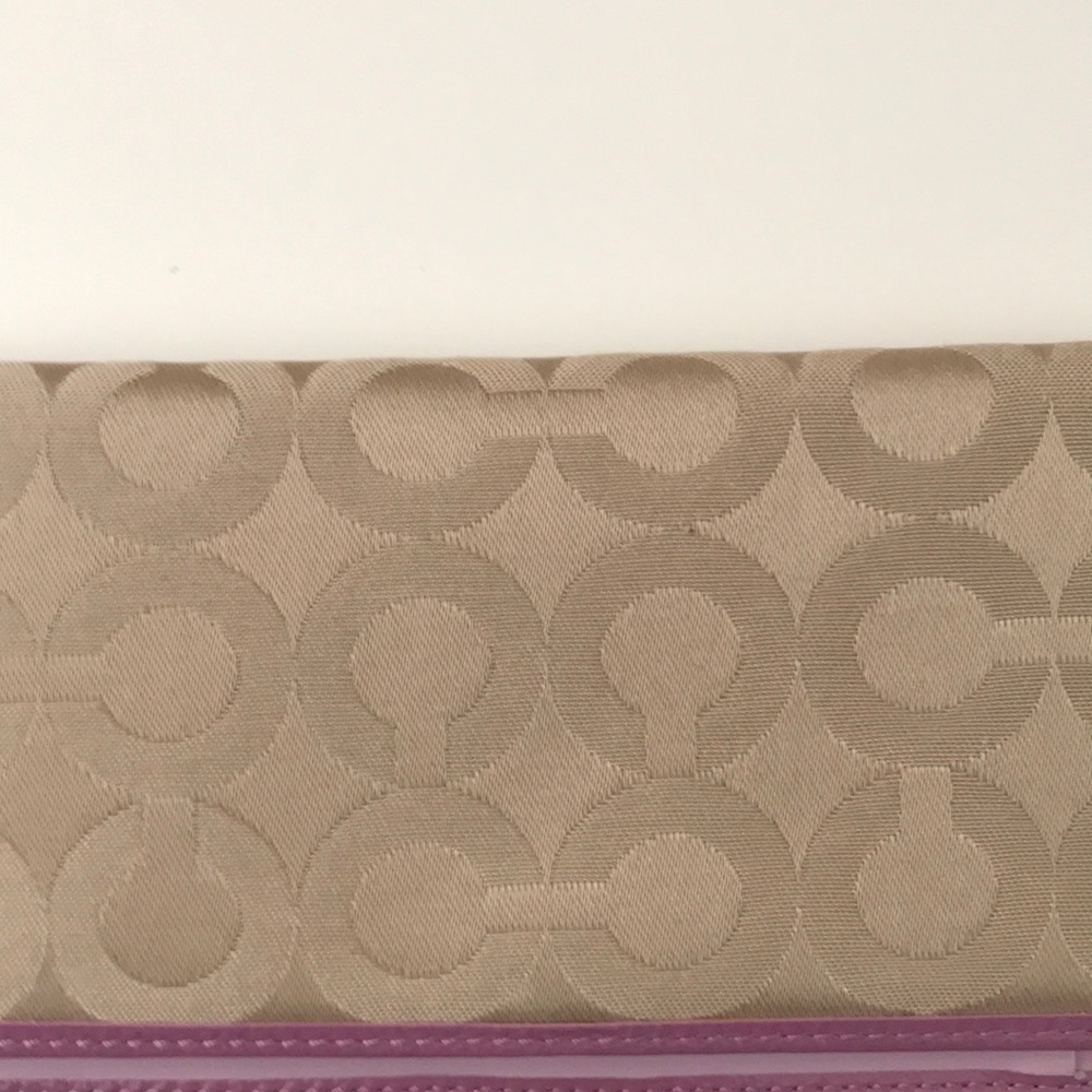 Coach Checkbook Wallet